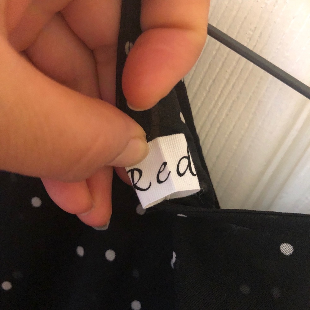 Polka dot pattern top - Picture 2 of 4